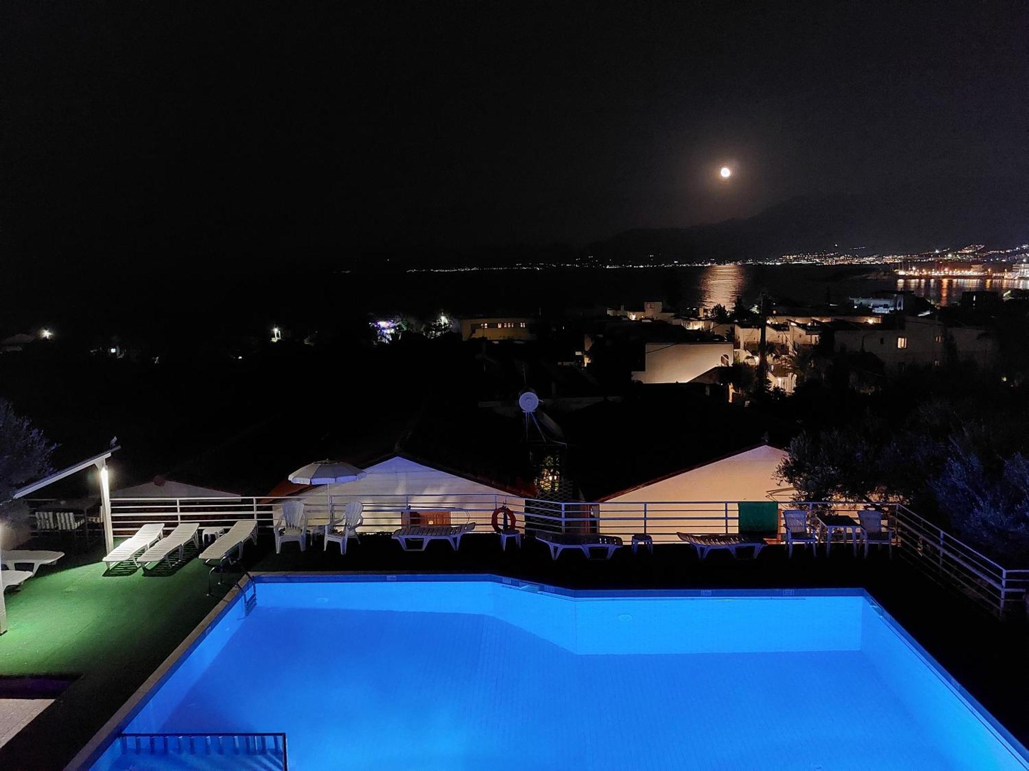 View Villas Hersonissos  Exterior photo